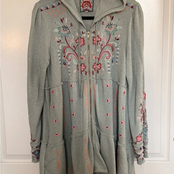 Johnny Was Tua tiered hoodie - Picture 2 of 7